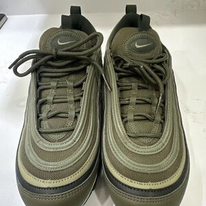 Nike Air Max 97 Olive Green Women’s Size 9.5 GREAT CONDITION PREOWNED